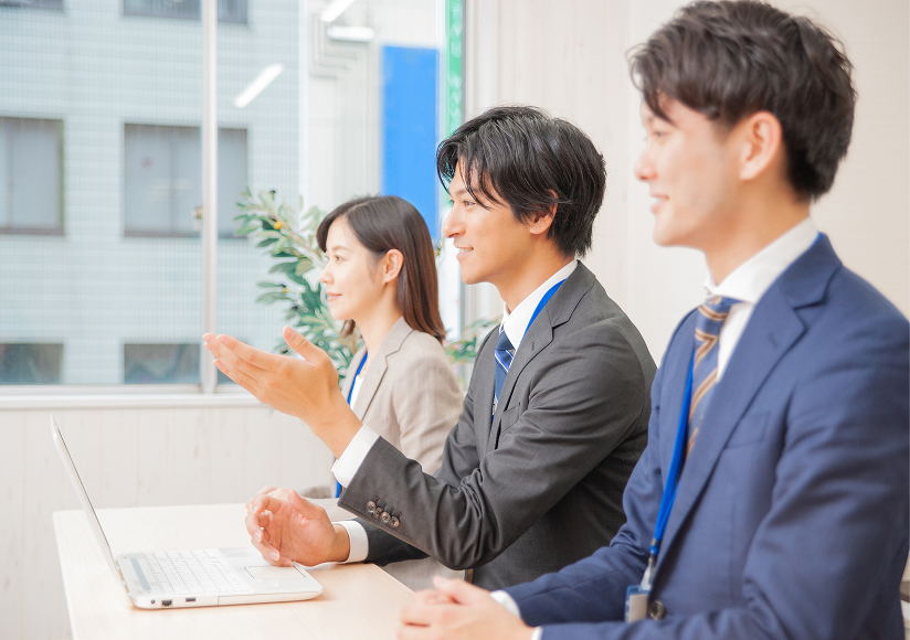 採用情報